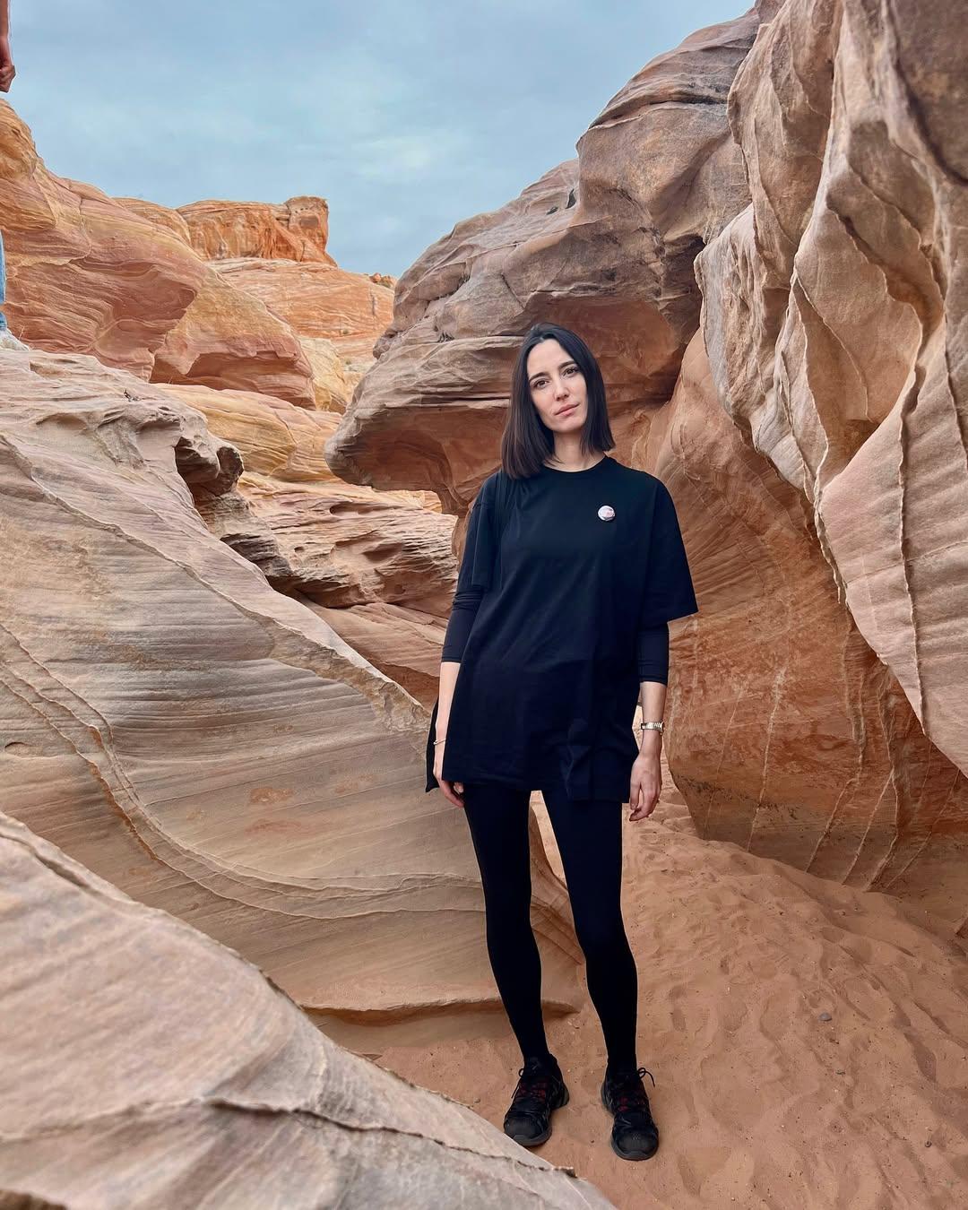 Artist gallery image 8