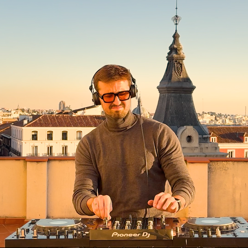 HOUSE MUSIC MIX @ Rooftop Sunset by Mike Bressel | Jimmy Harvey, Mr Belt & Wezol, Stardust & more