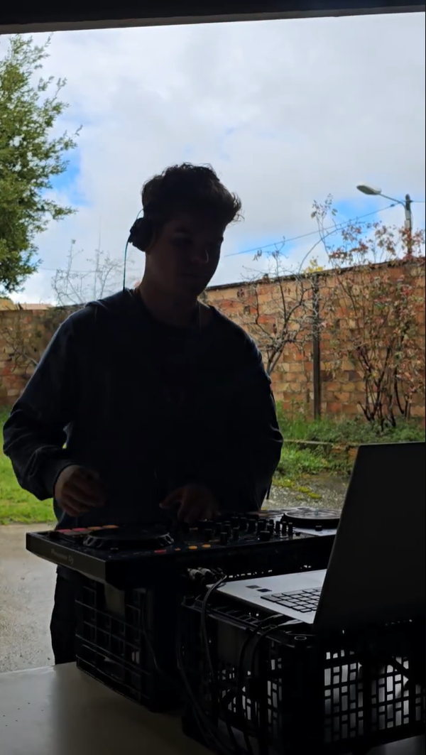  Home Sessions Vol.#02 - Marc Torra - House, Deep Tech...
