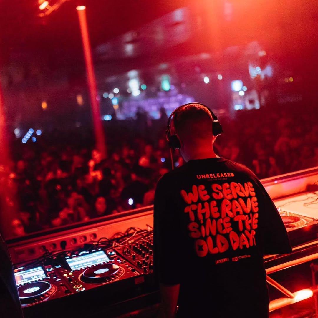 Artist gallery image 5