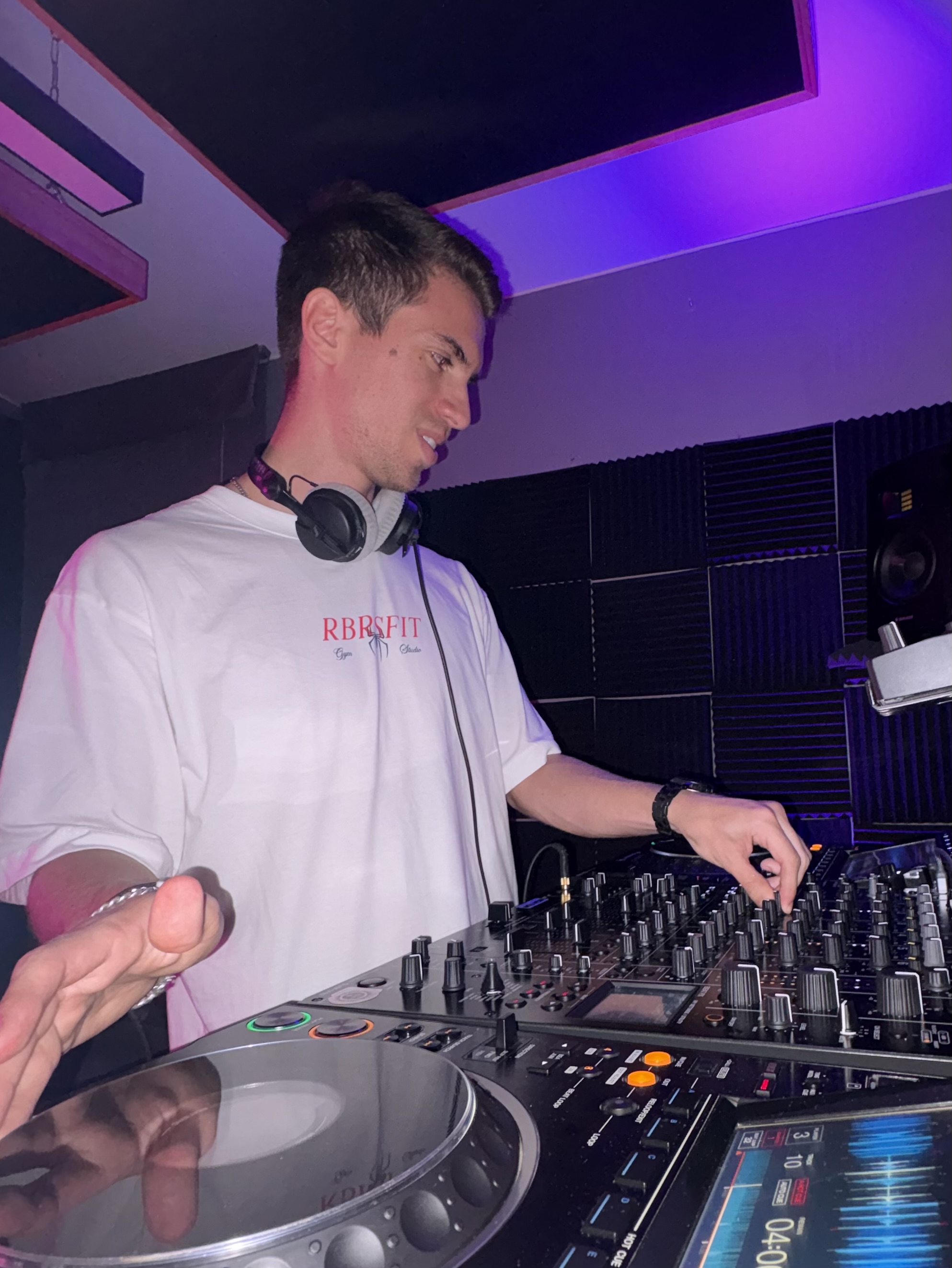 Gallomacho @ High Sun - V10 Set 24.06.26