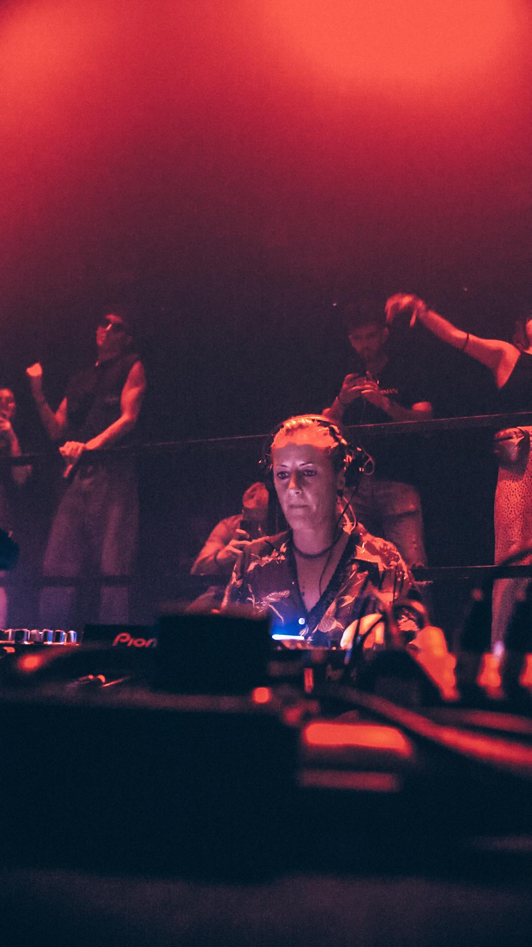 Artist gallery image 4